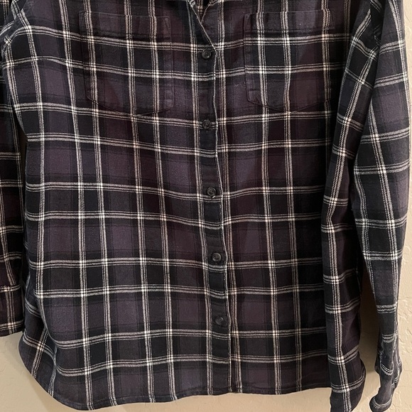 Woolrich size XXL checkered 100% cotton button-down, long sleeve shirt - Picture 7 of 10